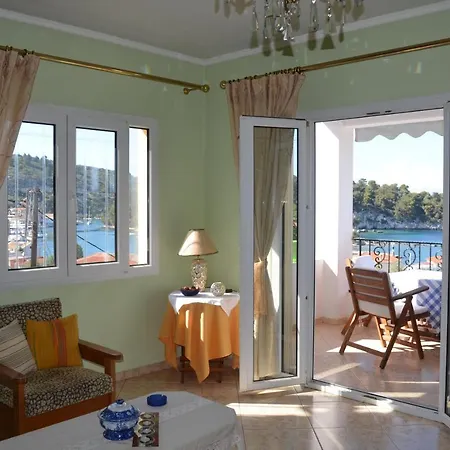 Toula's House Holiday home