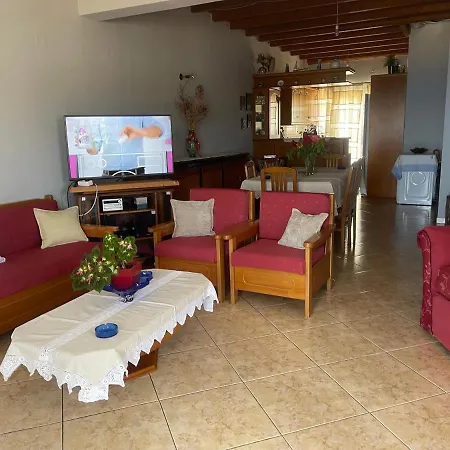 Toula's House Holiday home *
